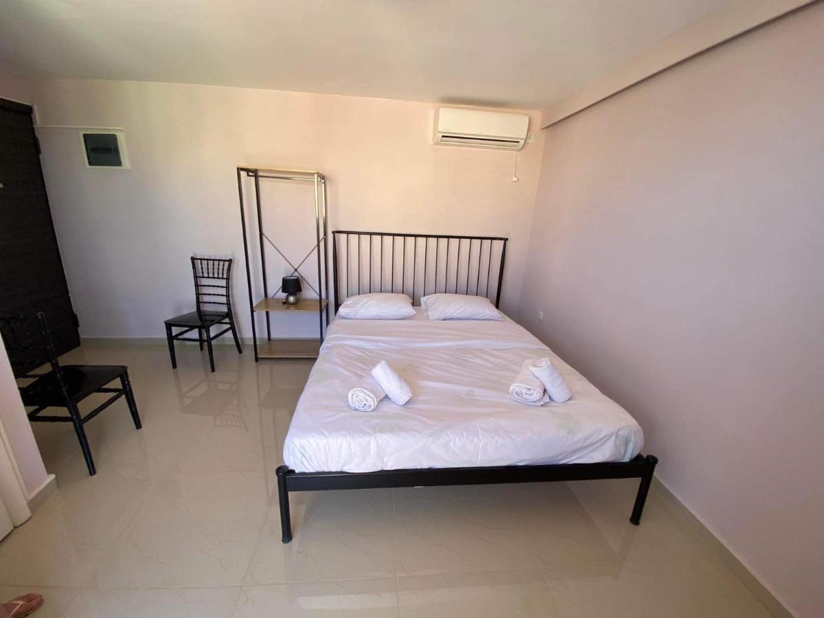 Lavrio 1Bdr Penthouse 7 Min On Foot From The Port Διαμέρισμα Εξωτερικό φωτογραφία