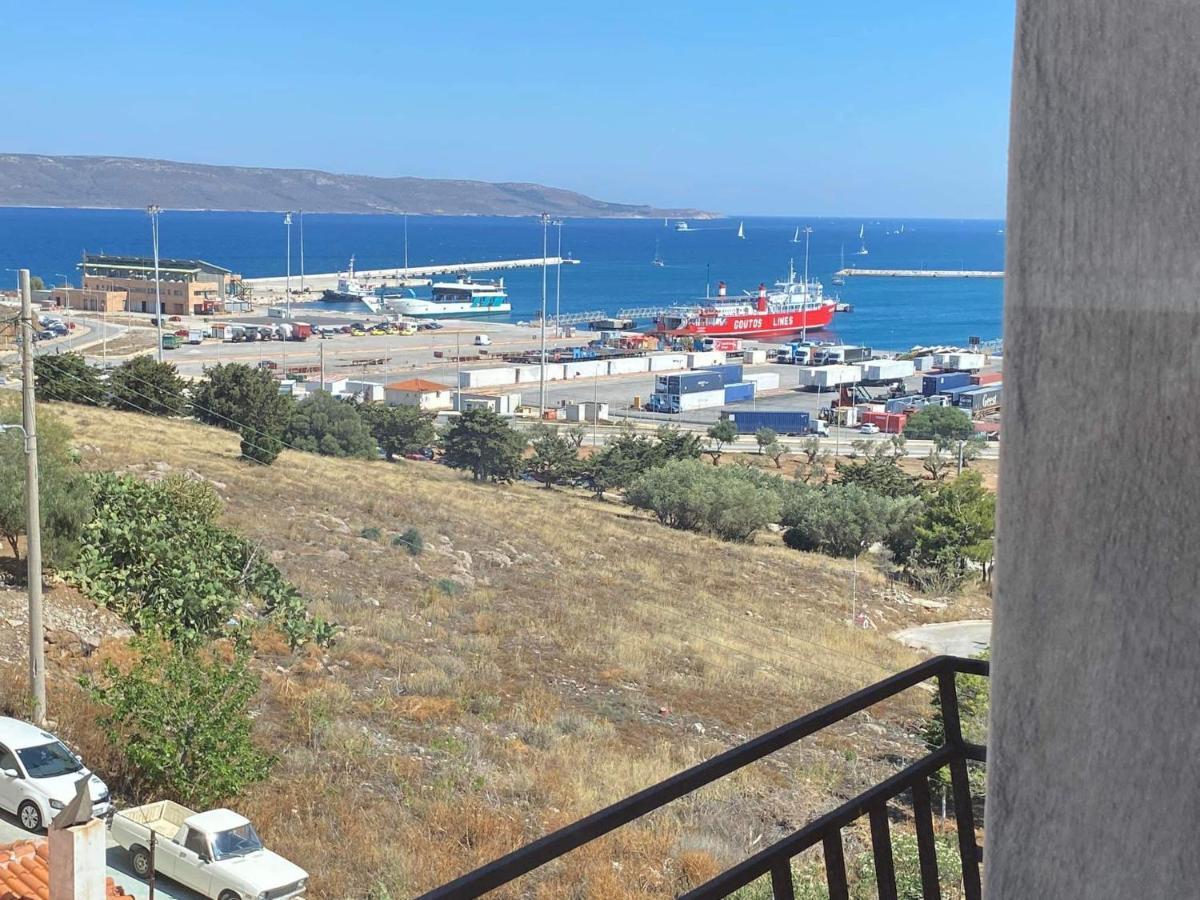 Lavrio 1Bdr Penthouse 7 Min On Foot From The Port Διαμέρισμα Εξωτερικό φωτογραφία