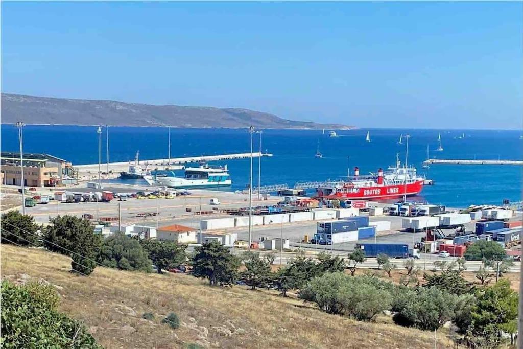 Lavrio 1Bdr Penthouse 7 Min On Foot From The Port Διαμέρισμα Εξωτερικό φωτογραφία