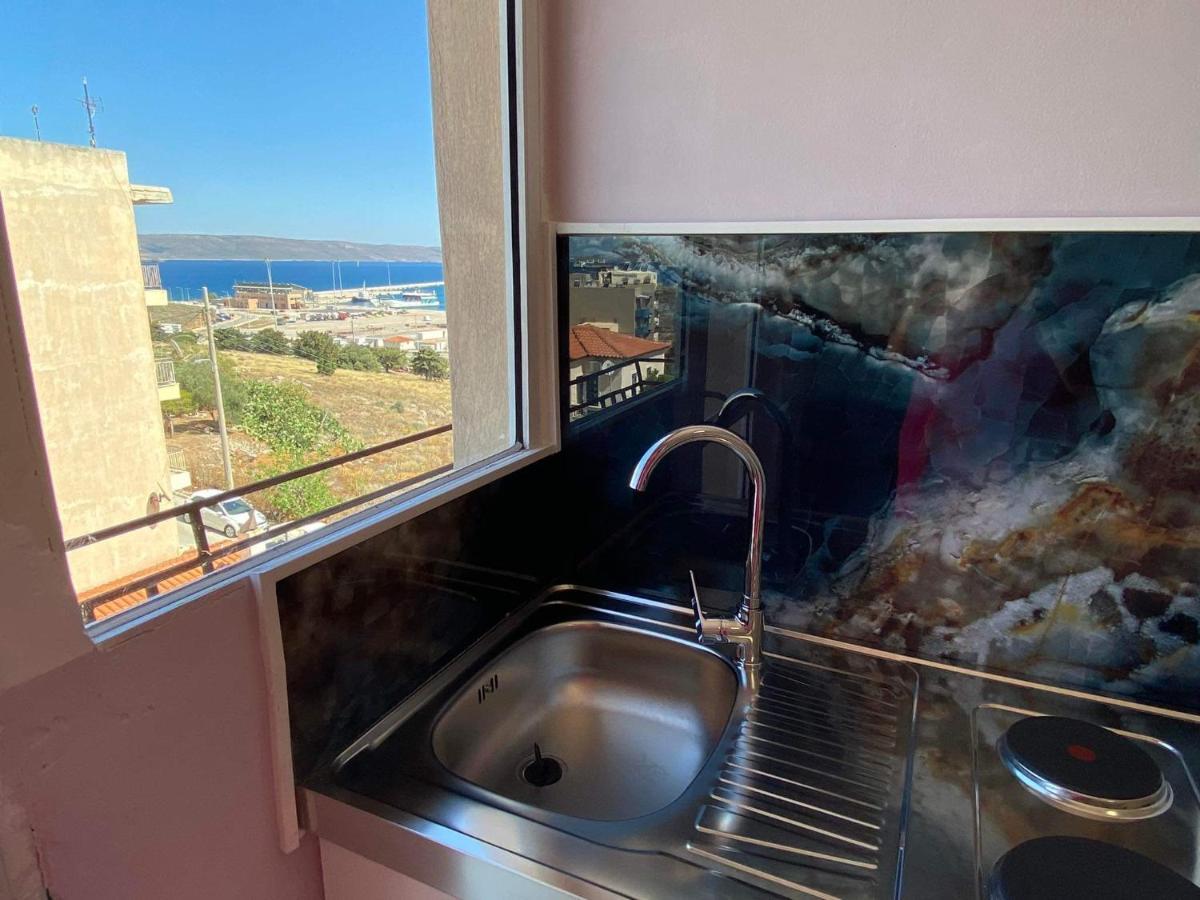 Lavrio 1Bdr Penthouse 7 Min On Foot From The Port Διαμέρισμα Εξωτερικό φωτογραφία