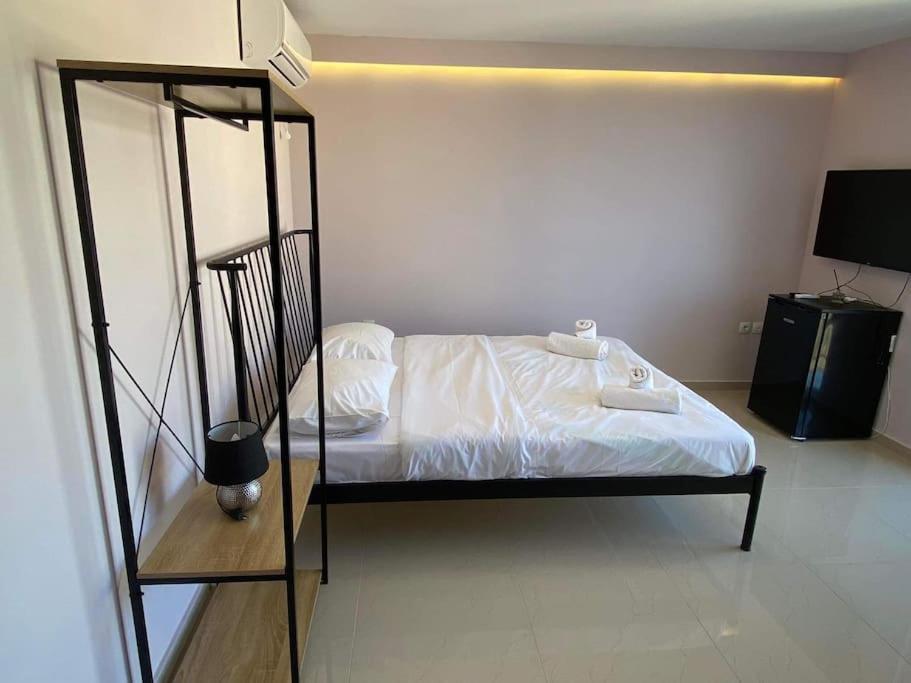 Lavrio 1Bdr Penthouse 7 Min On Foot From The Port Διαμέρισμα Εξωτερικό φωτογραφία